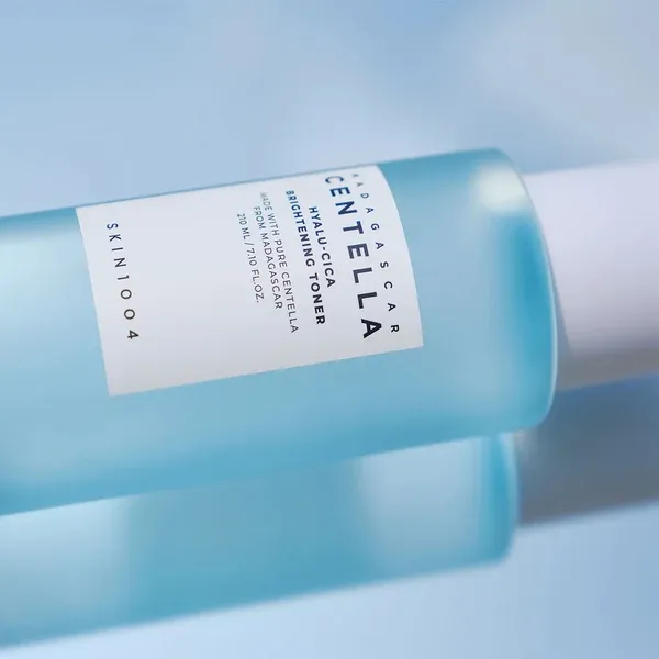 Skin1004 Madagascar Centella Hyalu-Cica Brightening Toner